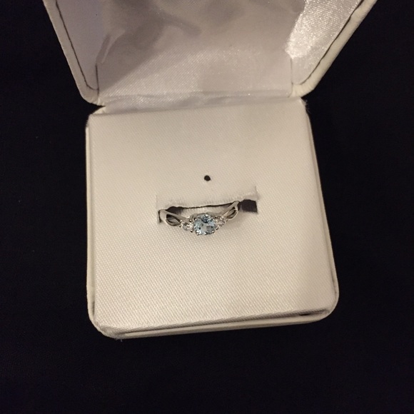 Sterling silver ring - Picture 3 of 3